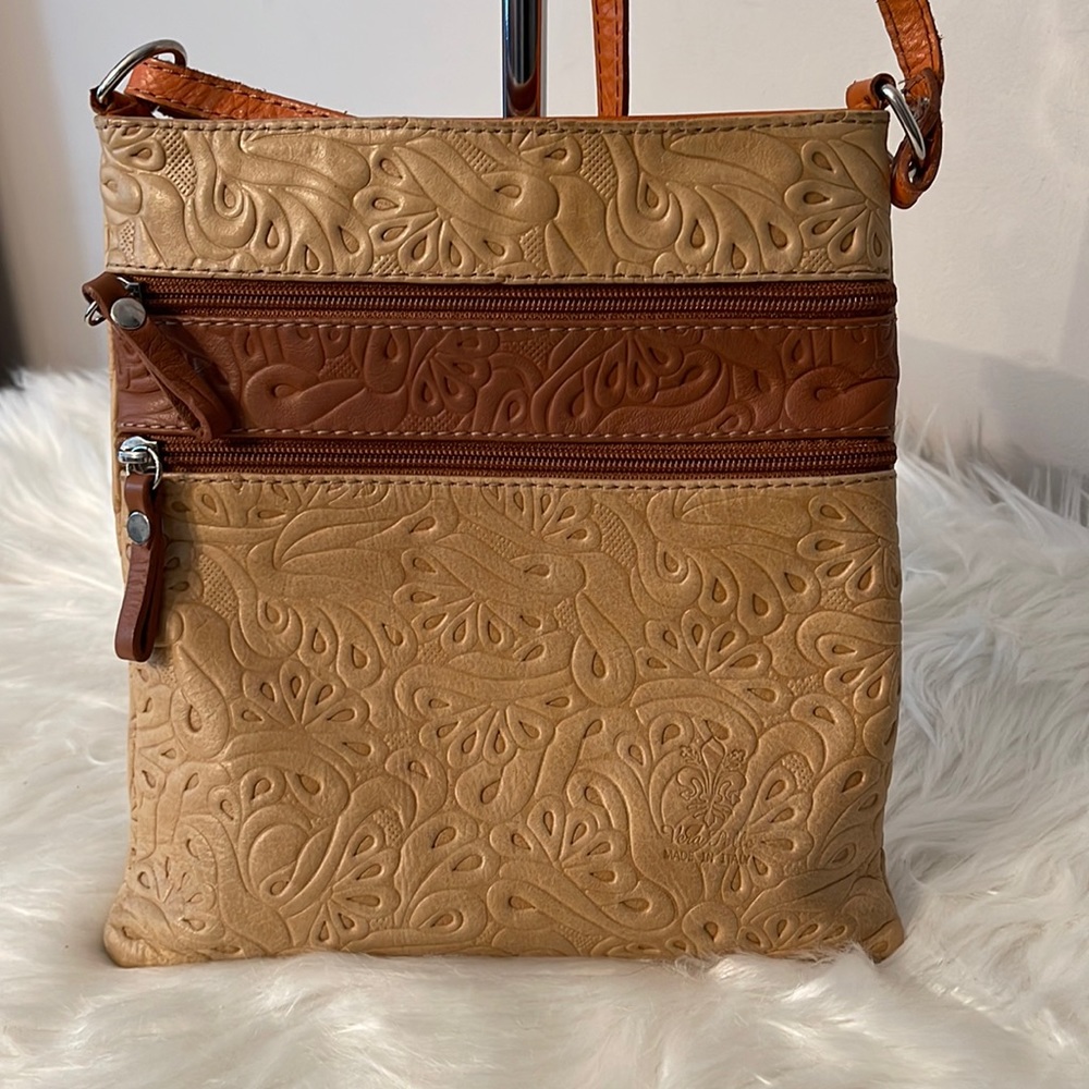 GUC Italian Leather Crossbody